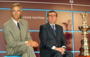 Commodore Pierre Yves Firmenich and the Head of the Valencia Comite Jose Salinas Photo: Carlo Borlenghi/ACM