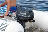 The new Yamaha F6/4-hp features a new 139cc powerhead.