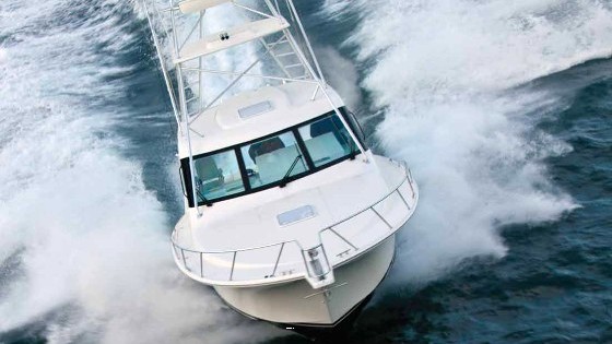 Cabo Yachts hard top express