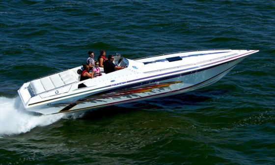 Fountain powerboat