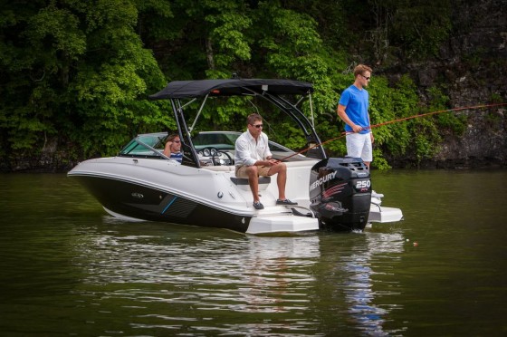 verado outboard on sea ray sundeck