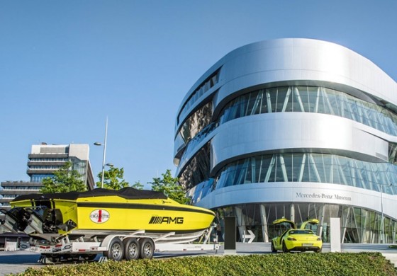 The electric Cigarette 38’ Top Gun and the AMG SLS Electric Coupe that inspired it have been on display at the Mercedes-Benz Museum.