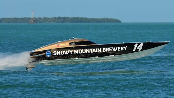 Returning to defend its Superboat V title this year is the 30-foot Outerlimits, Snowy Mountain Brewery.