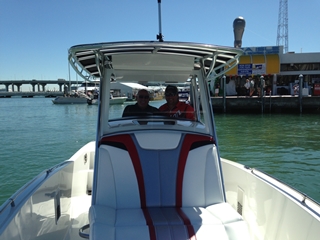 Even at just 29 feet long, the 29 CCX feels like a much bigger boat.