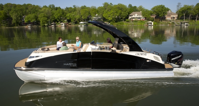 Harris Flotebote Crowne 250 Luxury Redefined Boats Com