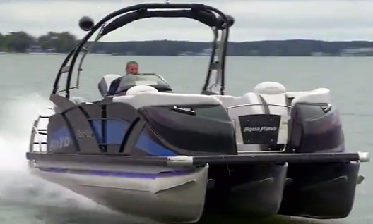 Aqua Patio AP 250 XP: High-Performance Pontoon | boats.com