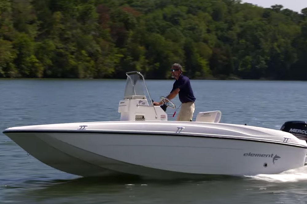 Five Starter Boats that are Perfect for the Beginner Boater - boats.com
