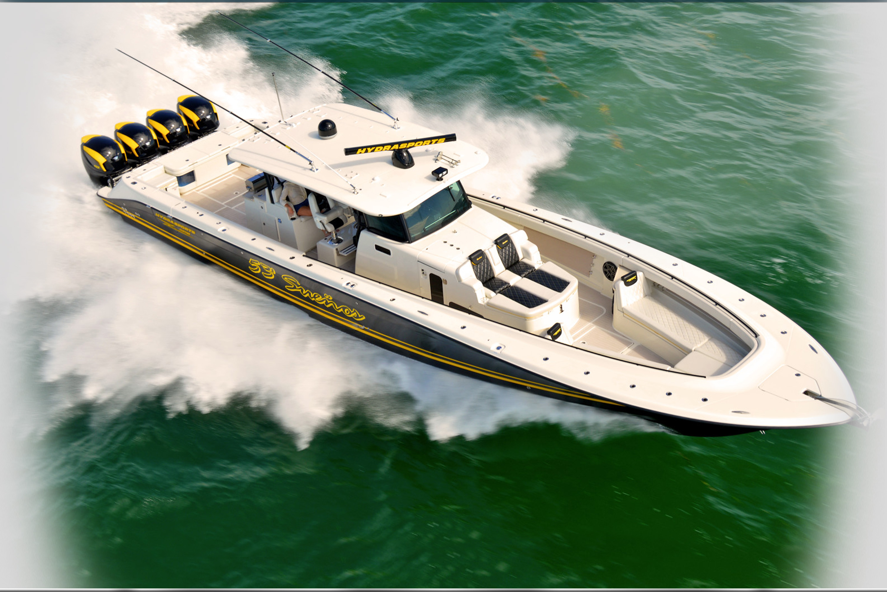 Speed Boat Insanity at Fort Lauderdale: More Powerful Outboards, and