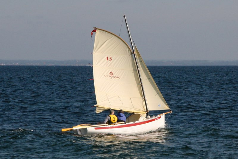day sailing boats for sale