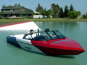 Malibu Response Sky Sport: Ski-Flying Boat thumbnail