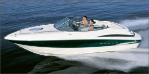 Maxum's 2300SC is a stylish cuddy-cabin runabout.