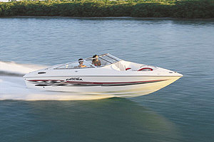 Performance and utility meet in the 260 Excalibur Sport from Wellcraft.
