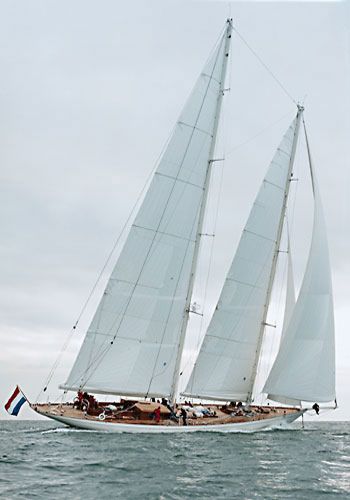 Windrose Beats Atlantic's Transatlantic Record thumbnail