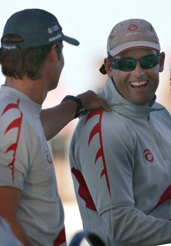Alinghi 2, Team New Zealand 0 thumbnail