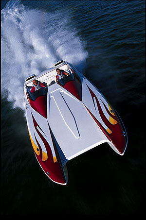Eliminator 30 Daytona: Powerboat Performance Report thumbnail