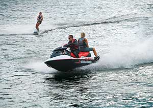 The Personal Watercraft Expert: Hot Tips for Towing thumbnail