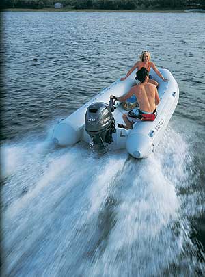 The Outboard Expert: Frisky New 40s from Honda and Yamaha thumbnail