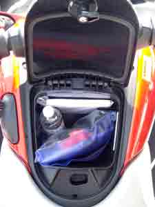 honda-f-15-glove-boxvert