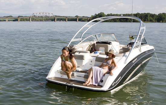 yamaha-242-transom1