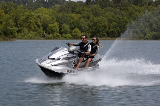 Yamaha FX WaveRunner Series 2012 thumbnail