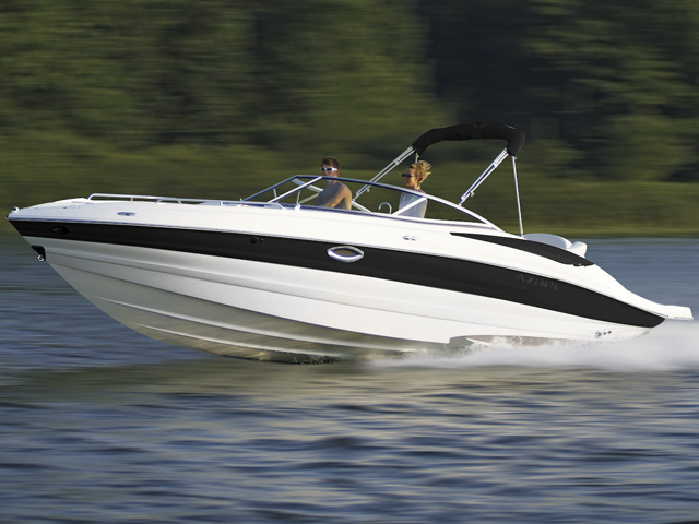 Cruisers Yachts Adds Azure Line, Sport Series thumbnail