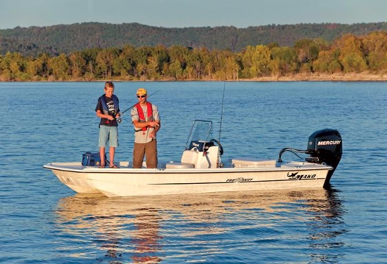 MAKO Inshore Bay Boats, Skiffs, & Flats Fishing Boats