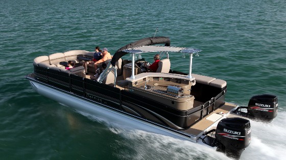 Upscale pontoon boats, with bars and TVs, getting popular in Jupiter