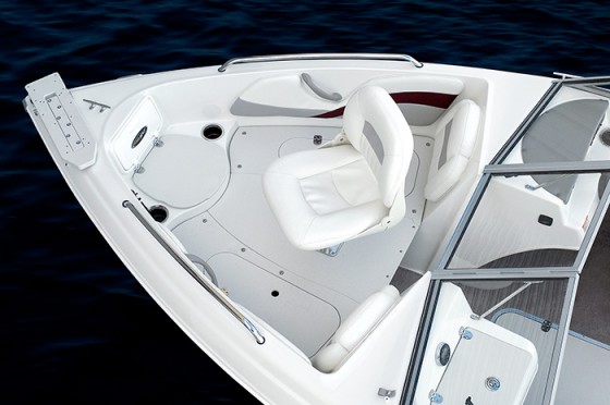 stingray 195 lx bowrider fishing