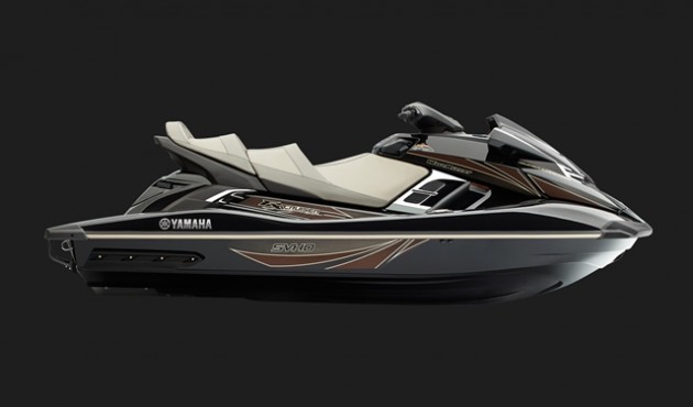 The FX Cruiser SVHO features a touring seat, pop-up cleats and other accessories.