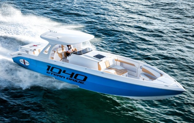 With a new stern drive 41-footer, Cigarette took an alternative approach to the luxury performance center-console market. Photo courtesy Cigarette Racing Team.