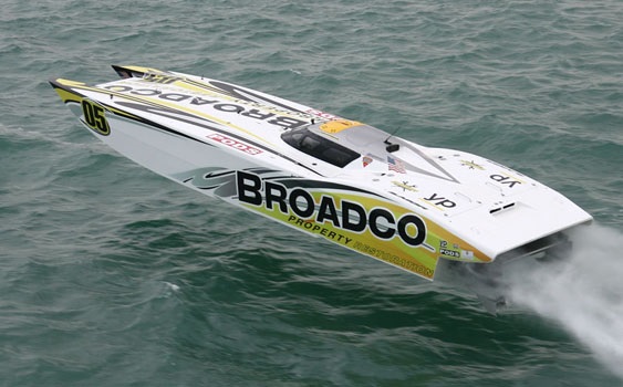 The Broadco team proved it had what it took to win the Superboat class world championships in its 40-foot MTI catamaran. Photo by Rodrick Cox.