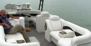 Aqua Patio 250 WB pontoon boat video boat review