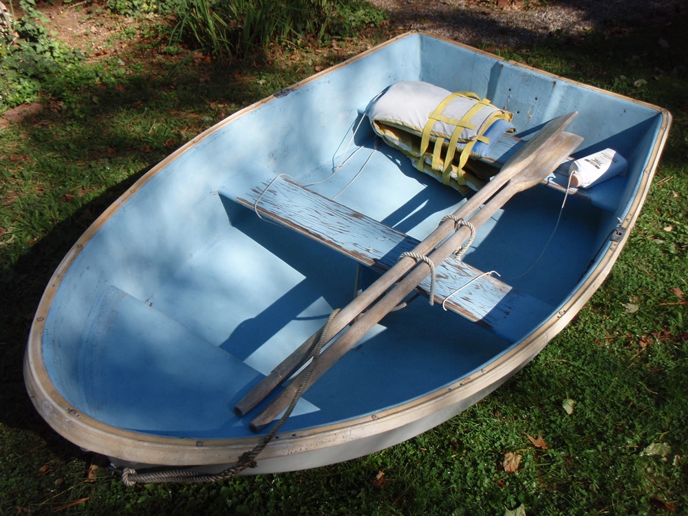 Hard Dinghies: Tote, Tow, Row, and Stow - boats.com