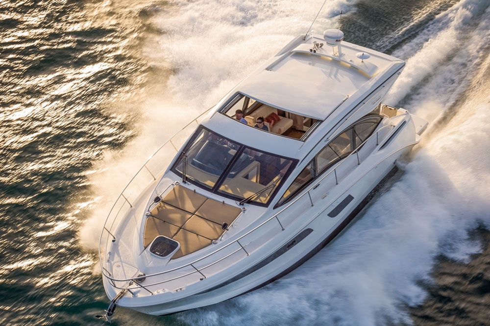 Sea Ray is one of the best-known and most popular builders of powerboats in the world—especially express cruisers. The Sundancer model line is Sea Ray’s most popular, so we were excited when they introduced its new 400 Sundancer earlier this year at the Miami boat show. 