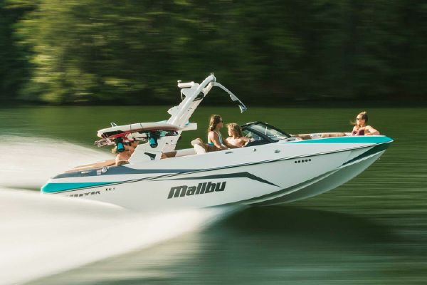 Malibu Wakesetter 21 VLX Walkthrough Review