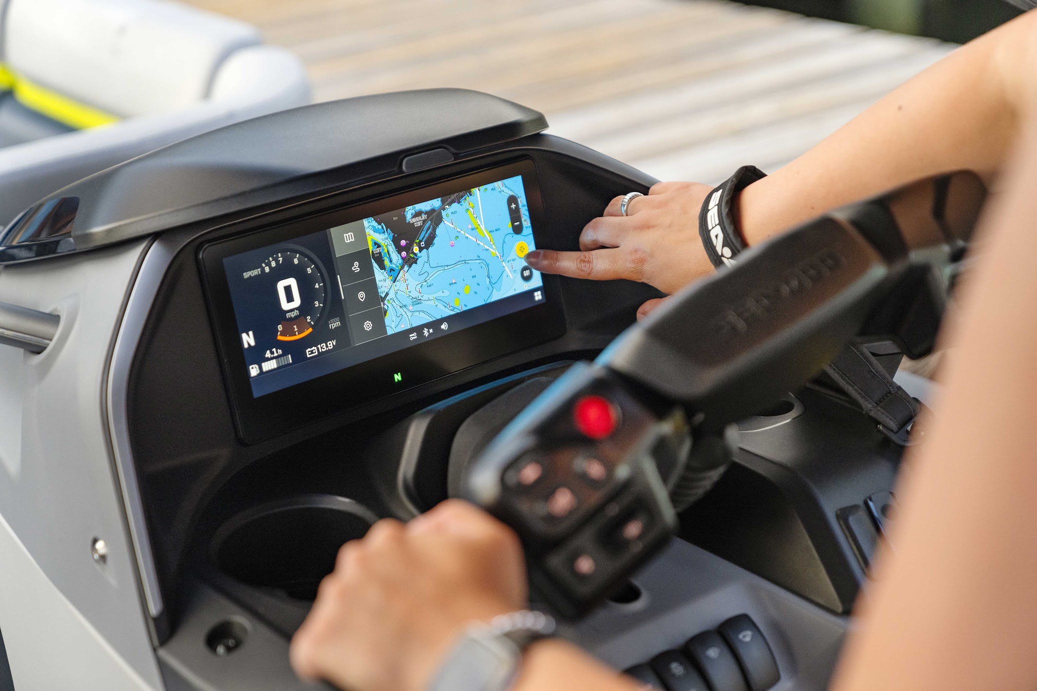 How-To: Basic Chartplotter Navigation