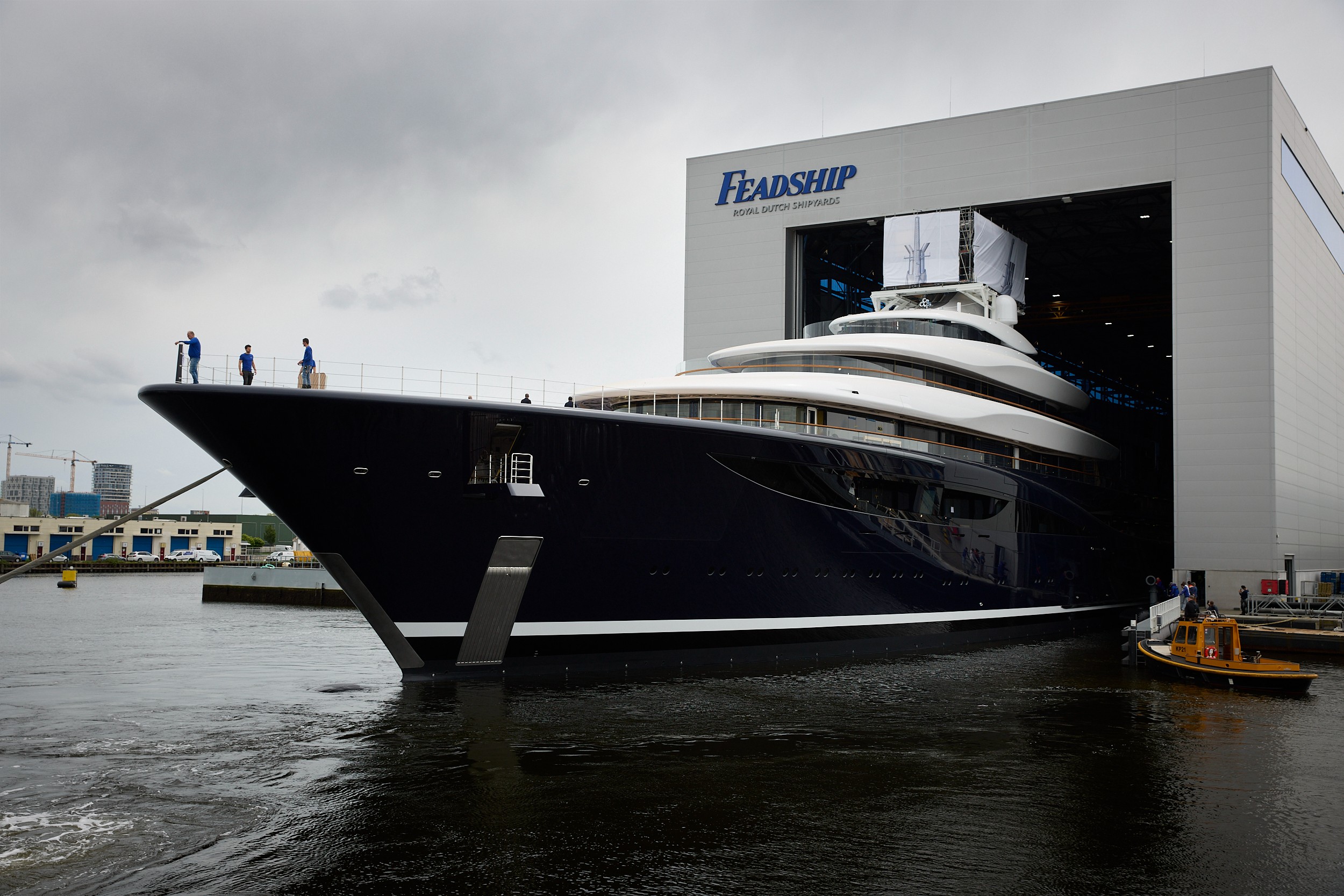 Project 821: The World's First Hydrogen Fuel-Cell Superyacht
