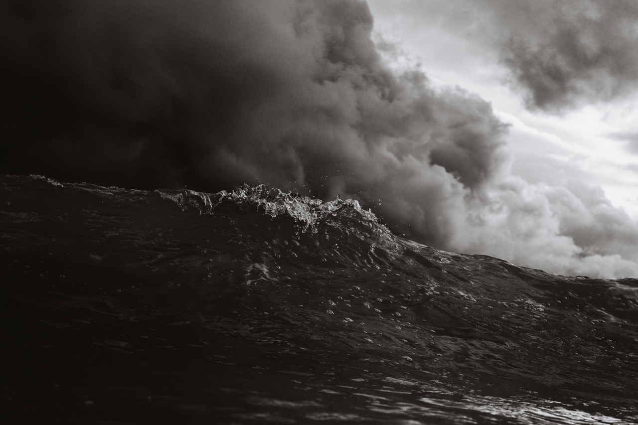 Boats vs. Waves: Riding the Crest, Surviving the Trough