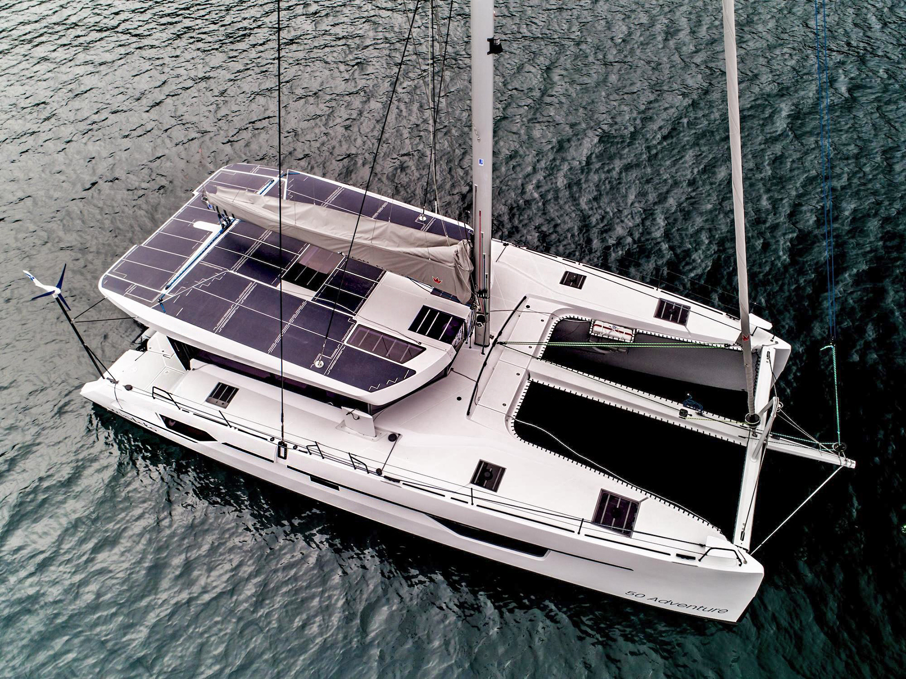 Windelo 50 Yachting: Bluewater Cruiser Boat Review thumbnail