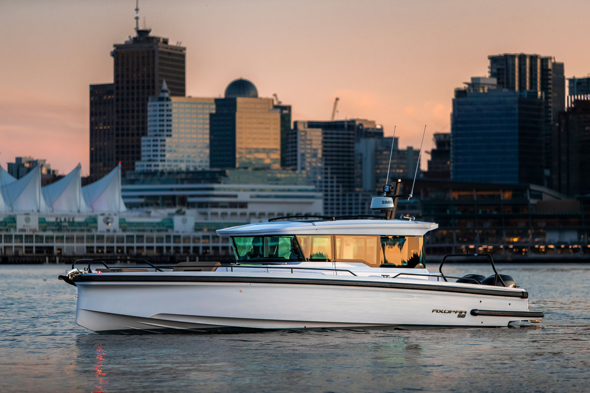 The Best Pilothouse Boat Brands thumbnail