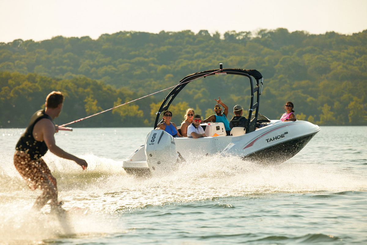 Best Affordable Boats Under $50,000 thumbnail