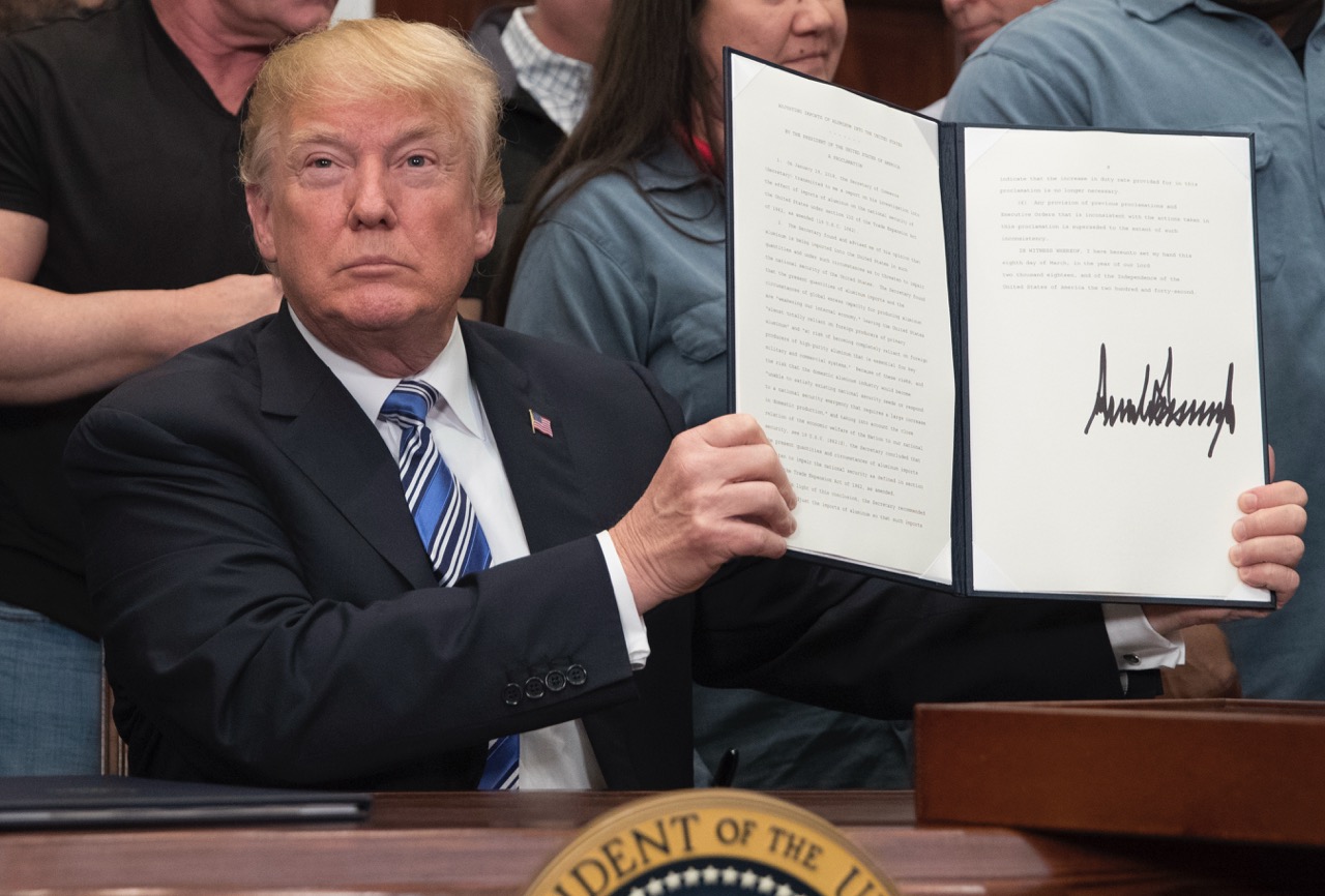Tariff Crosswinds: Trade War Impacts on Boat Builders & Supply Chains thumbnail
